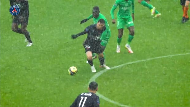 Messi's top five assists for PSG so far